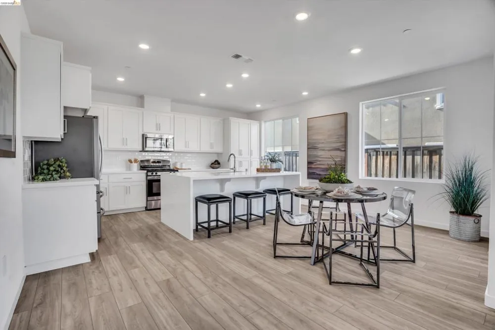 2404 Indigo Dr Fairfield, CA 94533