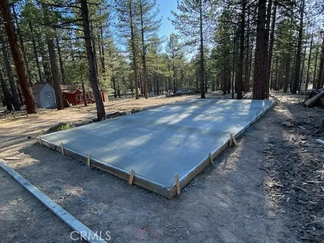 34557 Polique Canyon Fawnskin, CA 92333