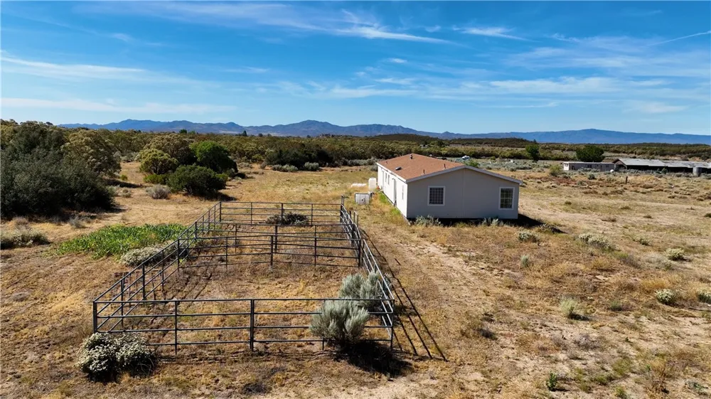 36650 Bautista Road Anza, CA 92539