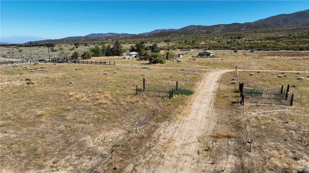 36650 Bautista Road Anza, CA 92539