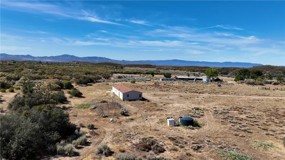 36650 Bautista Road Anza, CA 92539