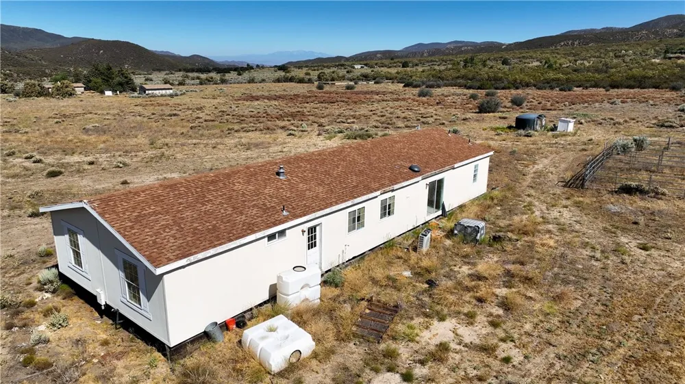 36650 Bautista Road Anza, CA 92539
