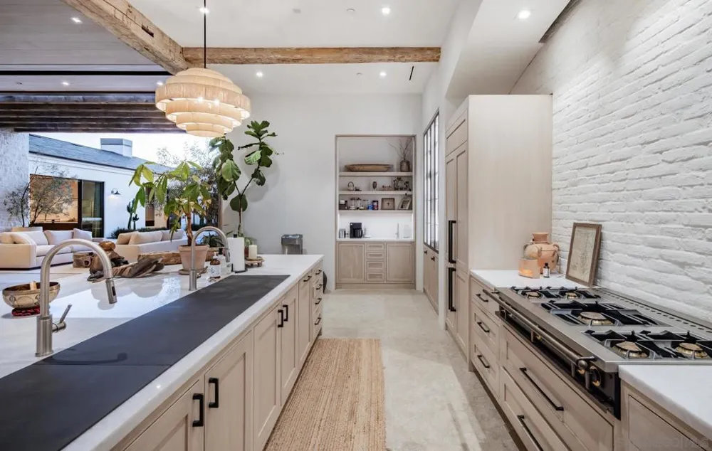 14783 Roxbury Terr. Rancho Santa Fe, CA 92067