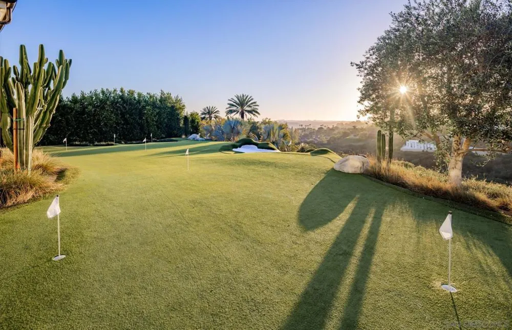 14783 Roxbury Terr. Rancho Santa Fe, CA 92067
