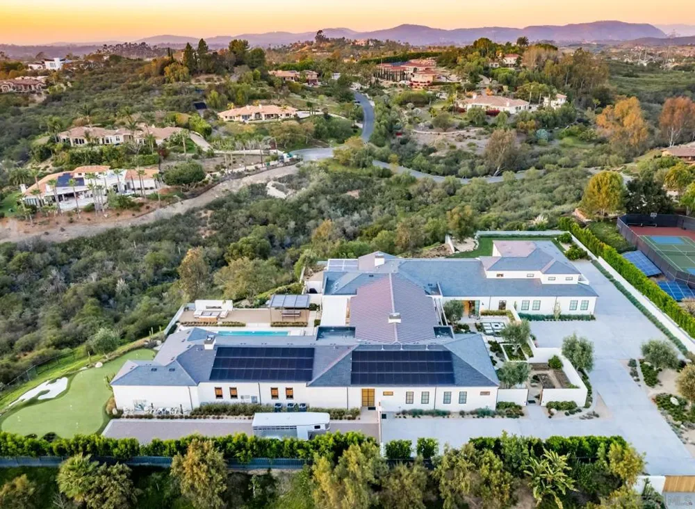 14783 Roxbury Terr. Rancho Santa Fe, CA 92067