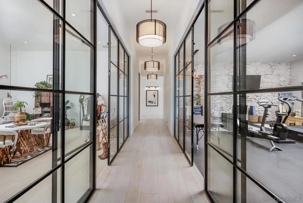 14783 Roxbury Terr. Rancho Santa Fe, CA 92067