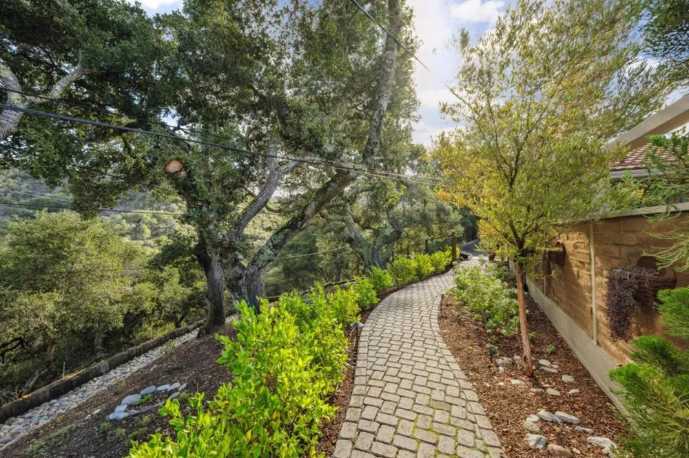 760 Country Club Drive Carmel Valley, CA 93924