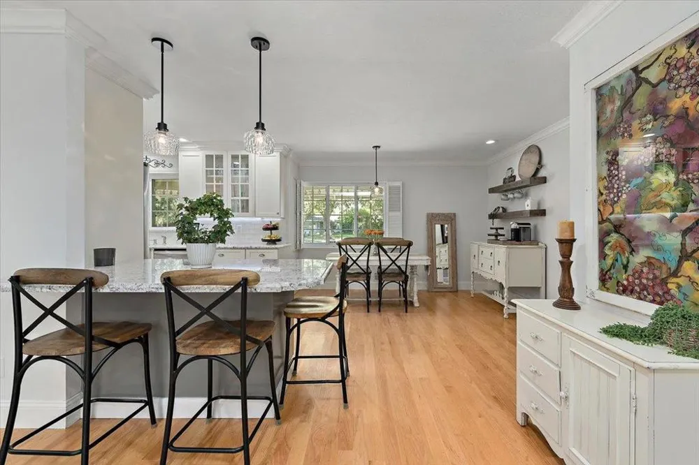 1722 Sweetbriar Drive San Jose, CA 95125