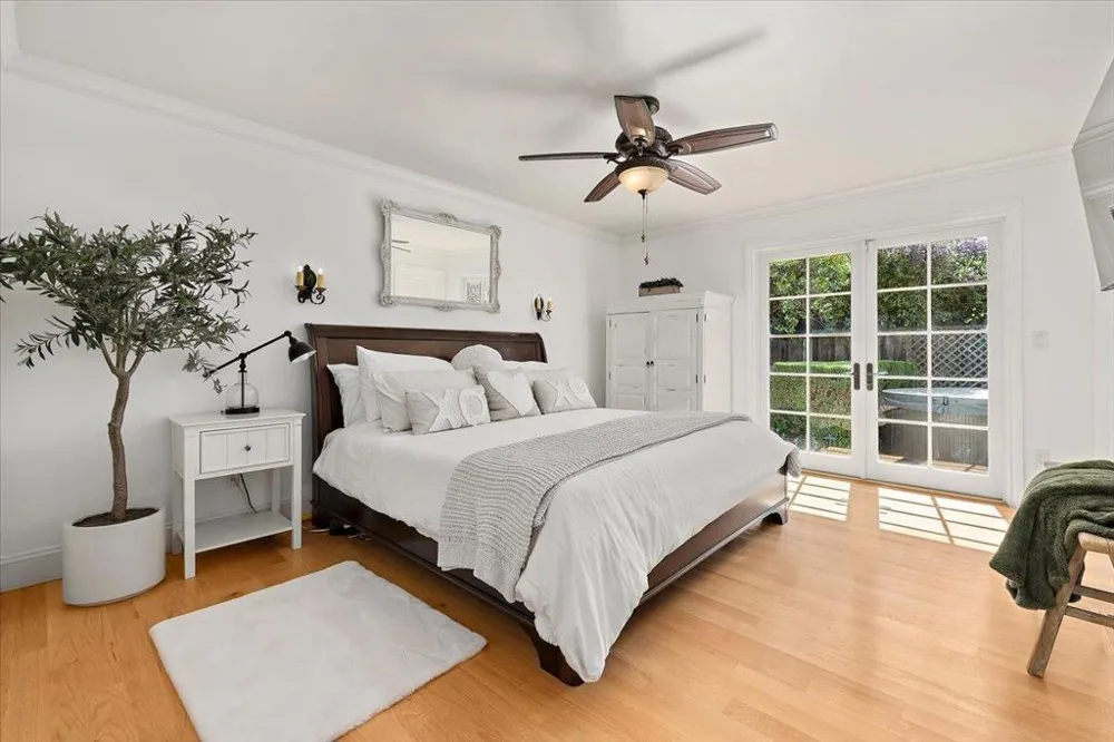 1722 Sweetbriar Drive San Jose, CA 95125