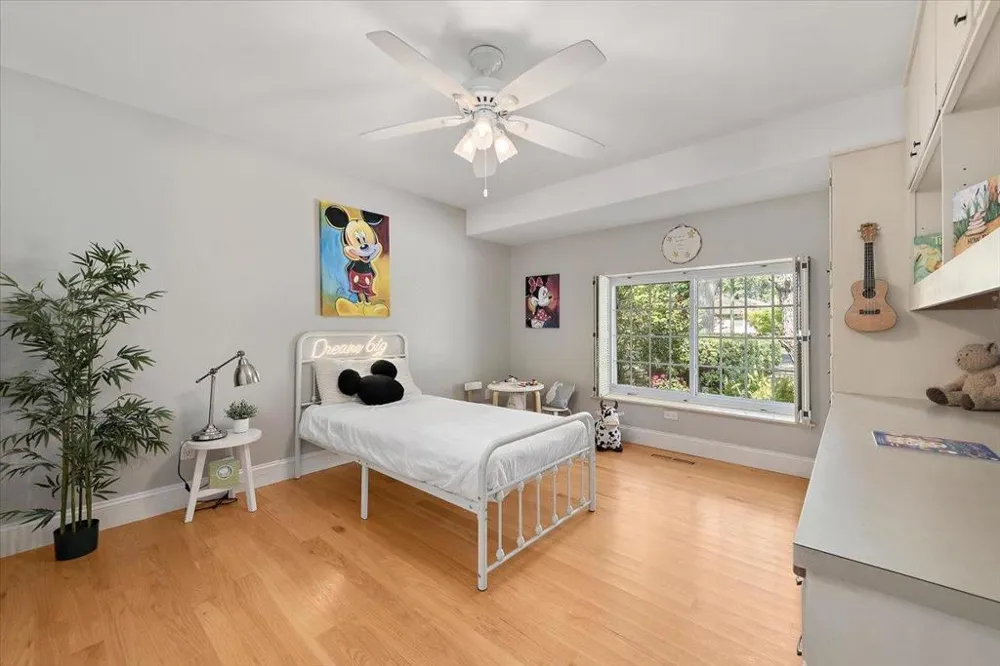 1722 Sweetbriar Drive San Jose, CA 95125