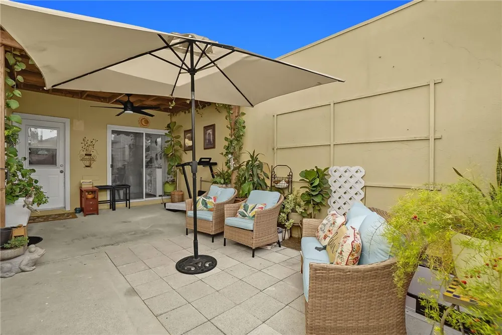 1795 W Glenoaks Avenue Anaheim, CA 92801