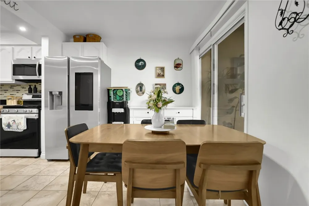 1795 W Glenoaks Avenue Anaheim, CA 92801