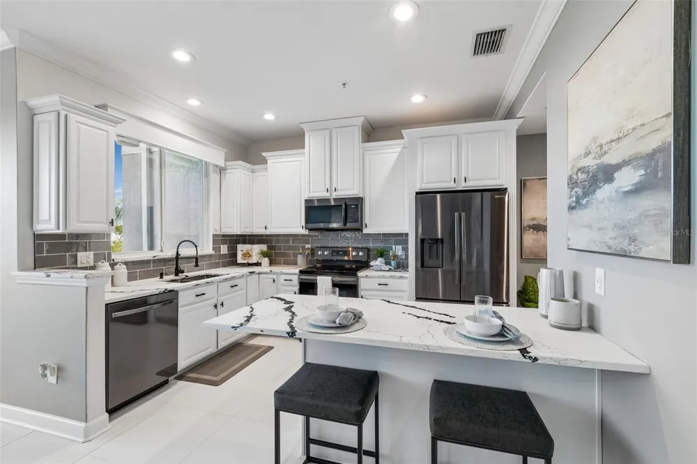 4326 SPINNAKER COVE LANE Tampa, FL 33615