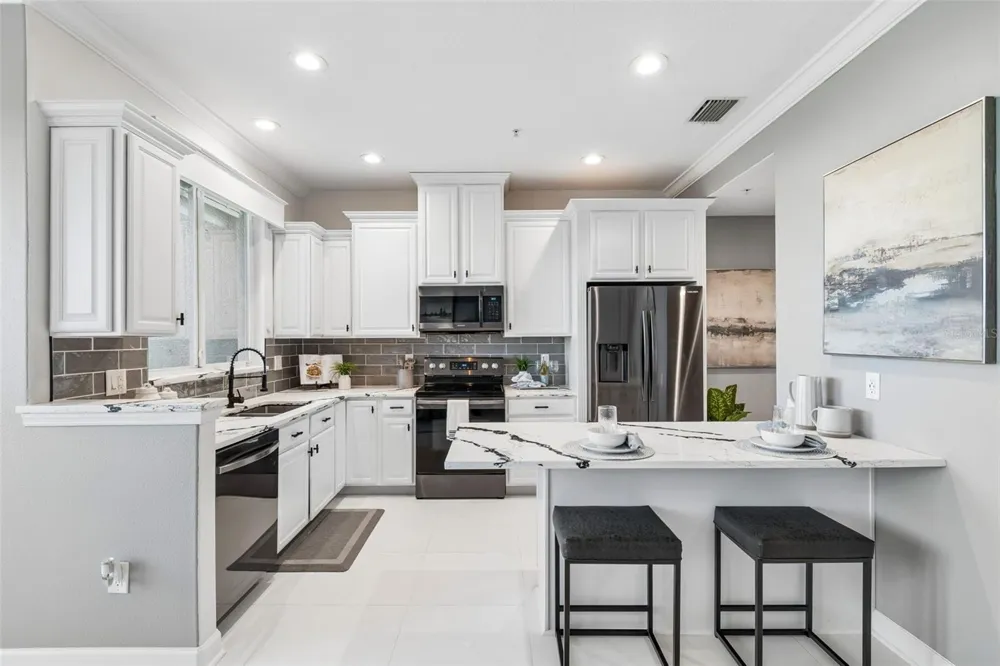 4326 SPINNAKER COVE LANE Tampa, FL 33615