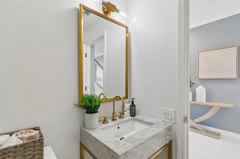 4326 SPINNAKER COVE LANE Tampa, FL 33615