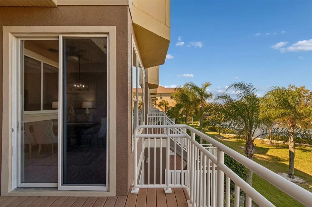 4326 SPINNAKER COVE LANE Tampa, FL 33615