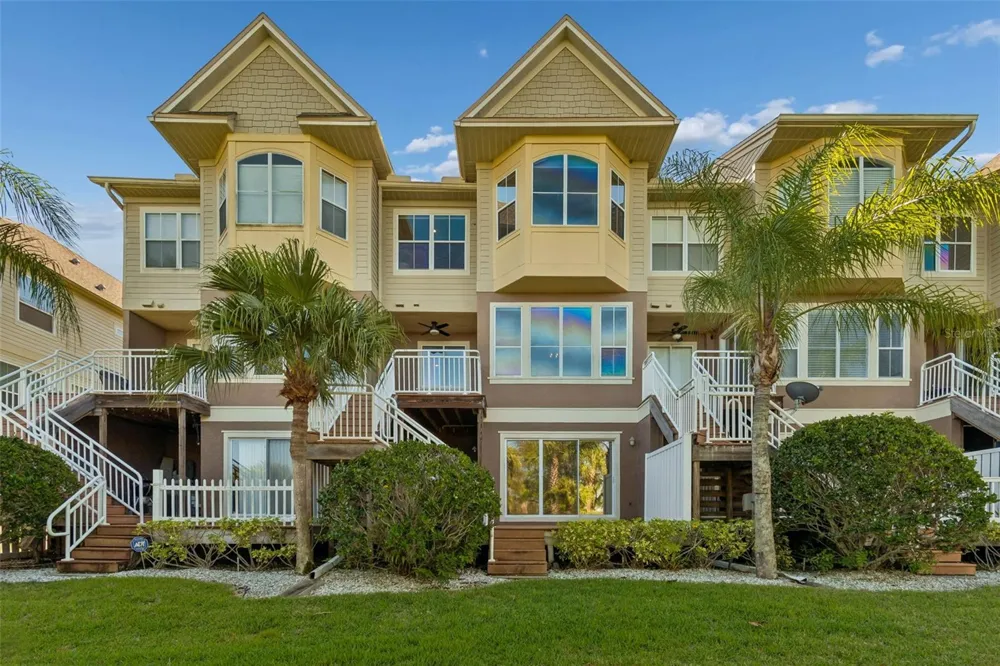 4326 SPINNAKER COVE LANE Tampa, FL 33615