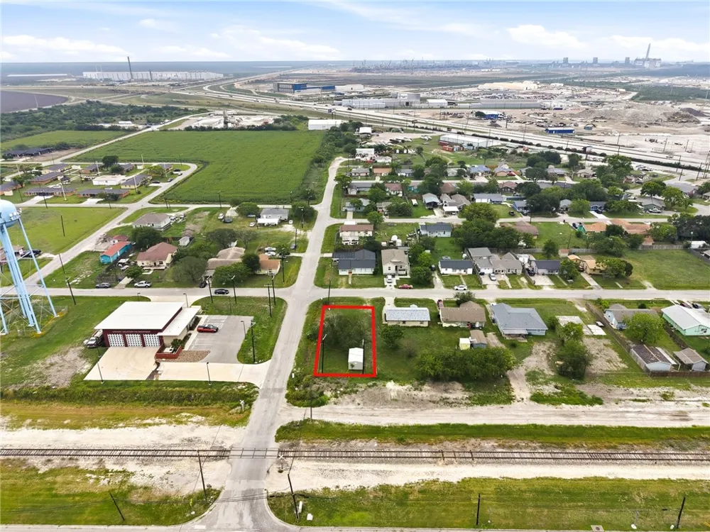 102 Marilyn Drive Gregory, TX 78359