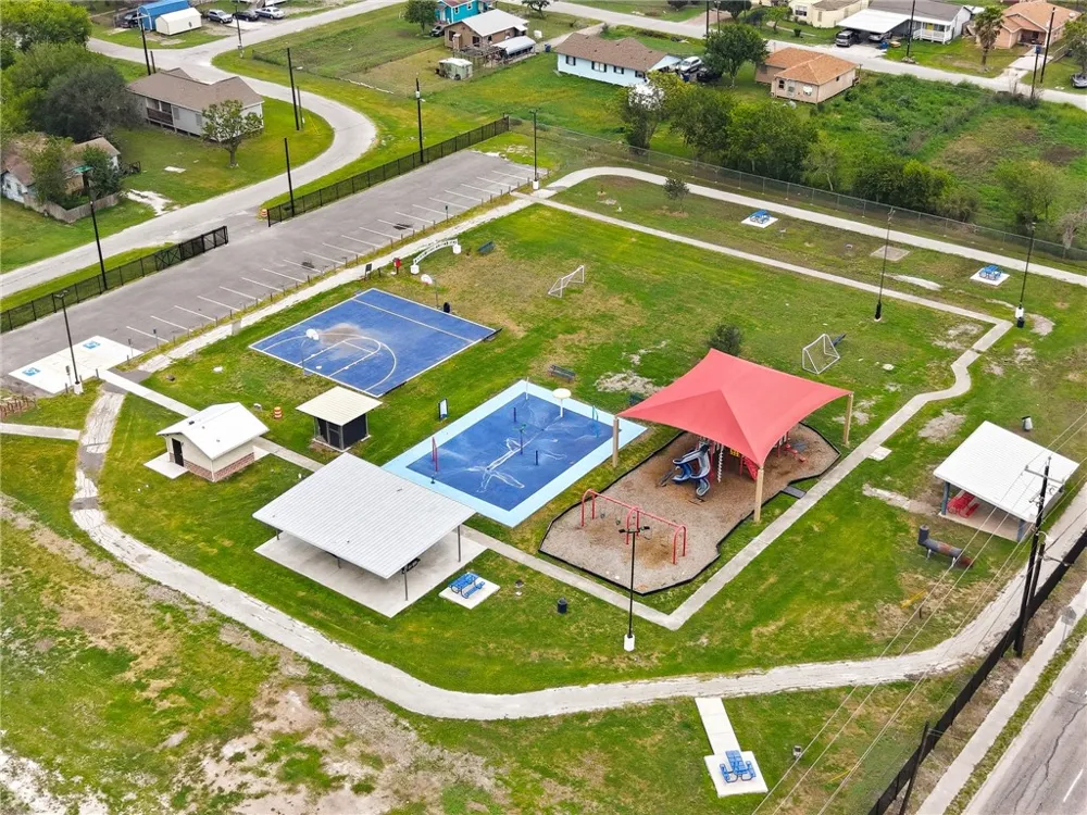102 Marilyn Drive Gregory, TX 78359
