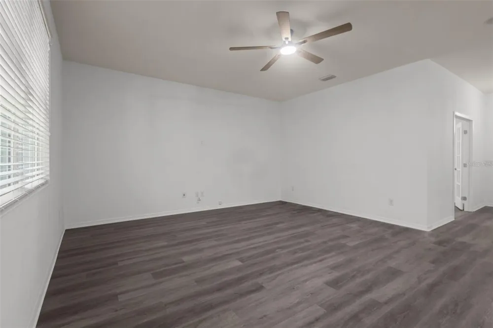 12124 LAKE BOULEVARD Trinity, FL 34655