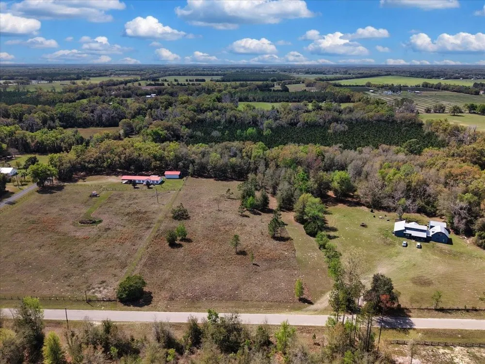 17350 NW 1ST AVENUE Trenton, FL 32693