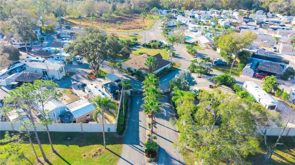 20300 LEONARD ROAD #78 Lutz, FL 33558