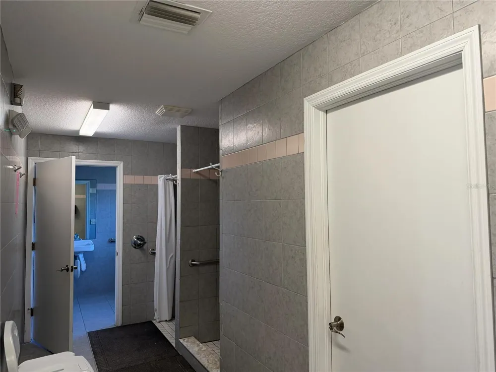 20300 LEONARD ROAD #78 Lutz, FL 33558