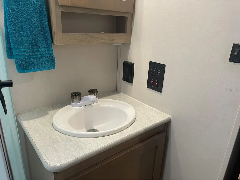 20300 LEONARD ROAD #78 Lutz, FL 33558
