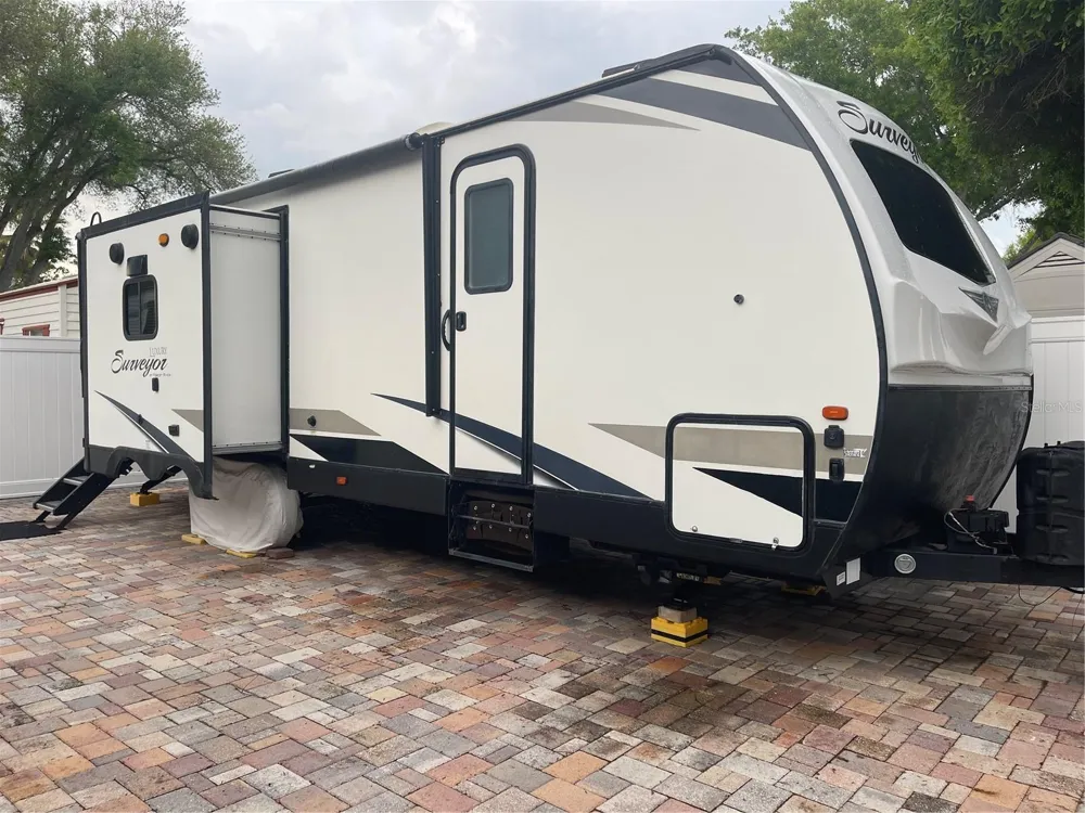 20300 LEONARD ROAD #78 Lutz, FL 33558