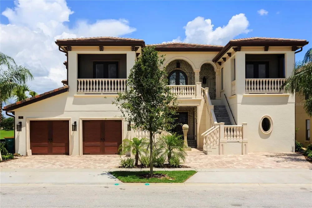 905 GOLDEN BEAR DRIVE Reunion, FL 34747
