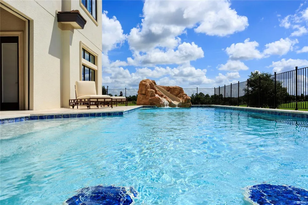 905 GOLDEN BEAR DRIVE Reunion, FL 34747