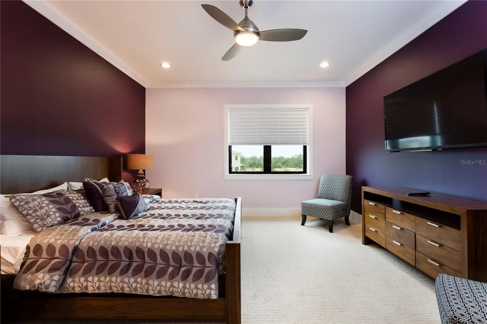 905 GOLDEN BEAR DRIVE Reunion, FL 34747