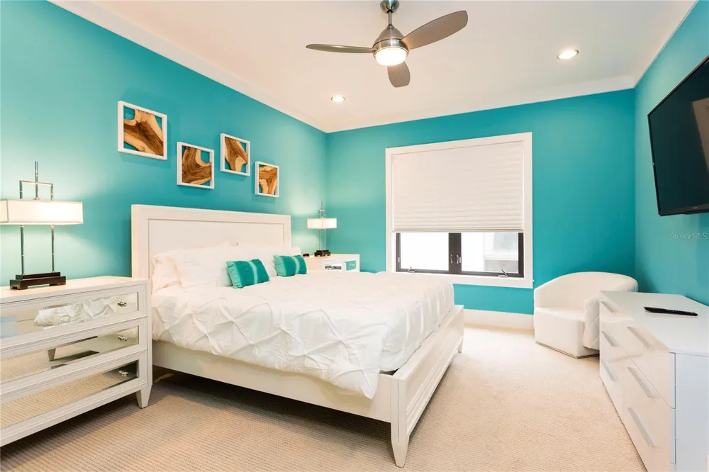 905 GOLDEN BEAR DRIVE Reunion, FL 34747
