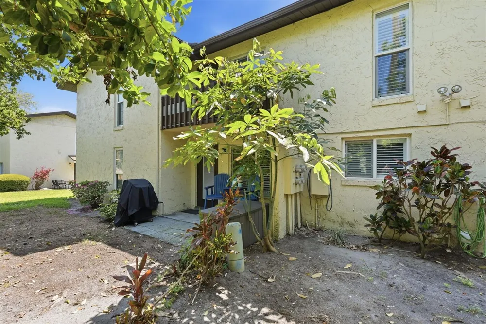 501 E BAY DRIVE #202 Largo, FL 33770