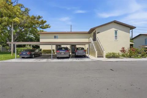 501 E BAY DRIVE #202