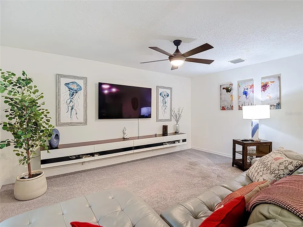 5274 DIANTHA WAY Brooksville, FL 34604