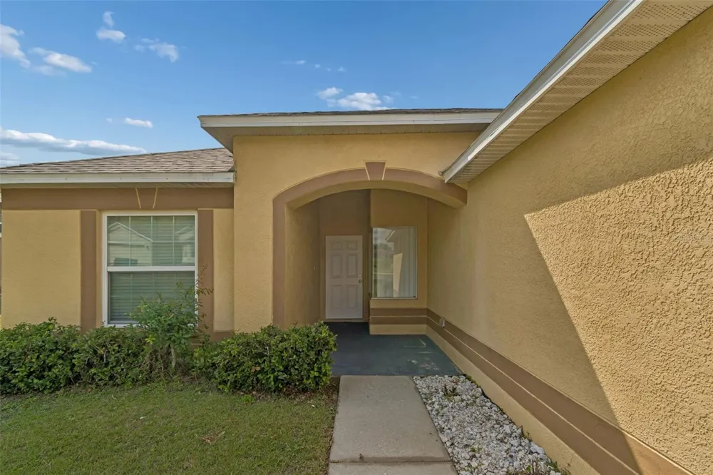 7643 WEEHAWKEN DRIVE Zephyrhills, FL 33540