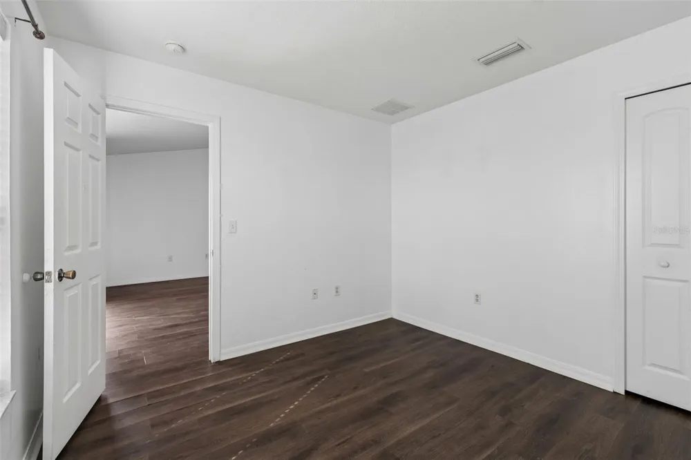 7643 WEEHAWKEN DRIVE Zephyrhills, FL 33540