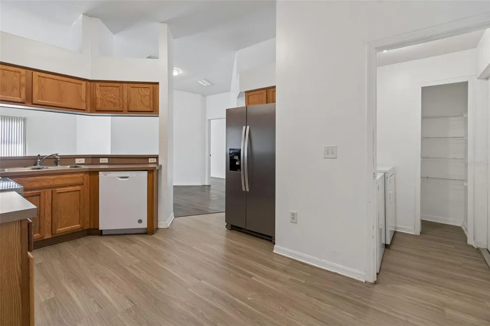 7643 WEEHAWKEN DRIVE Zephyrhills, FL 33540