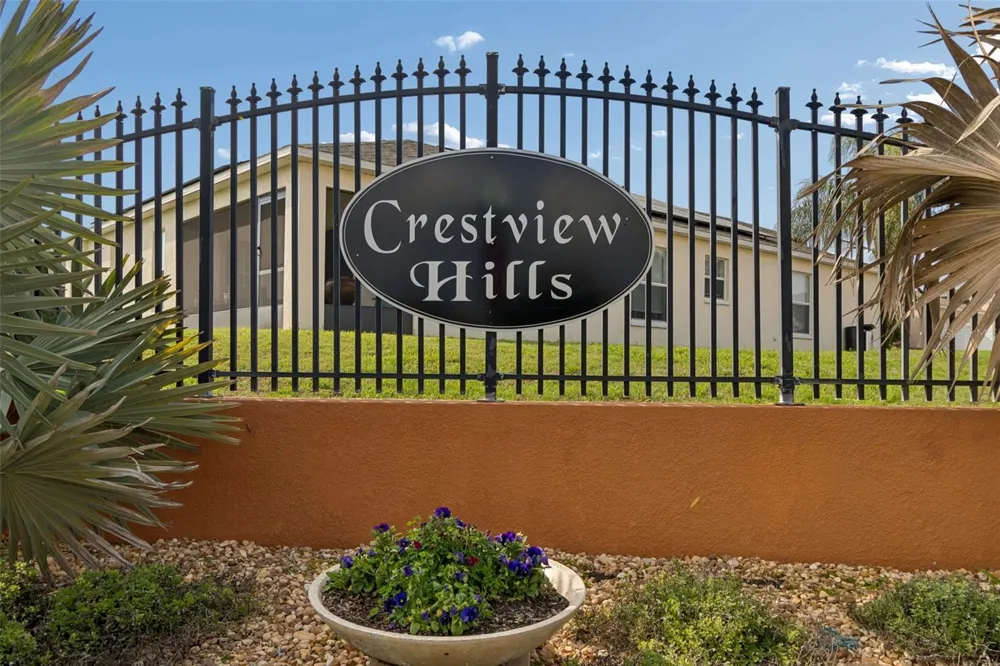 7643 WEEHAWKEN DRIVE Zephyrhills, FL 33540