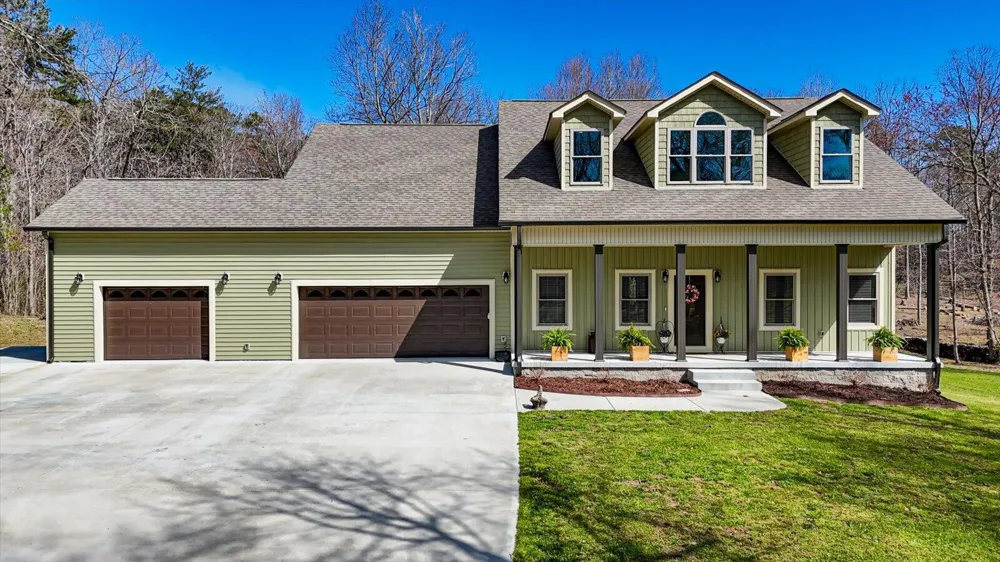 141 Suter Road Gruetli Laager, TN 37339