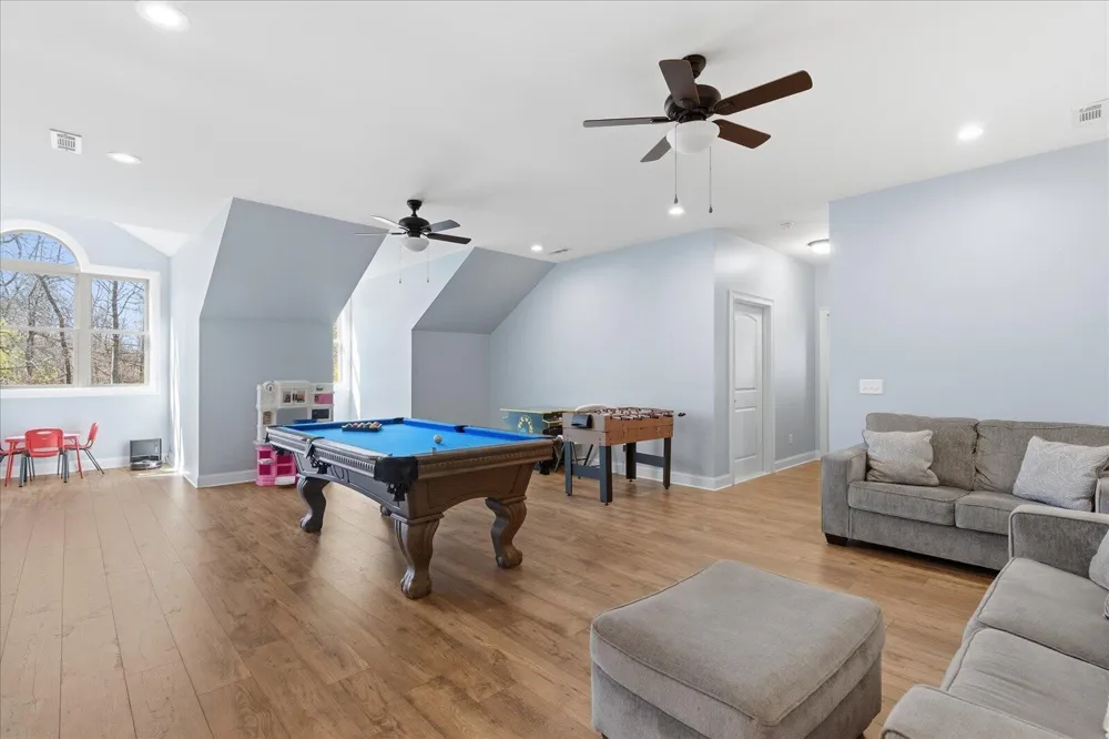 141 Suter Road Gruetli Laager, TN 37339