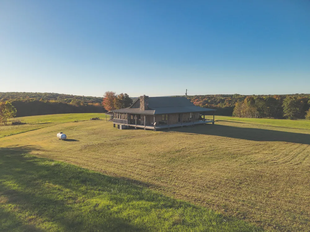 1047 Nelson Harrison Road Evensville, TN 37332
