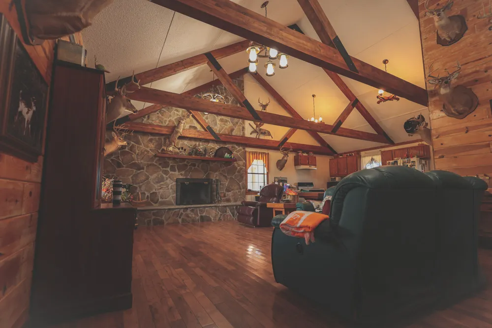 1047 Nelson Harrison Road Evensville, TN 37332