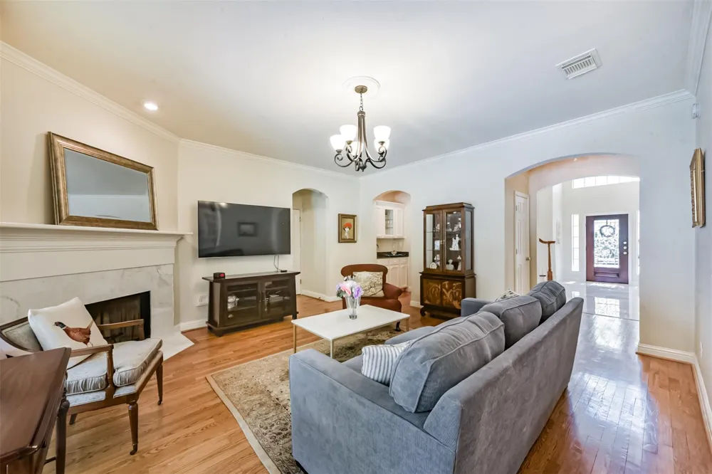 5346 Navarro Street Houston, TX 77056