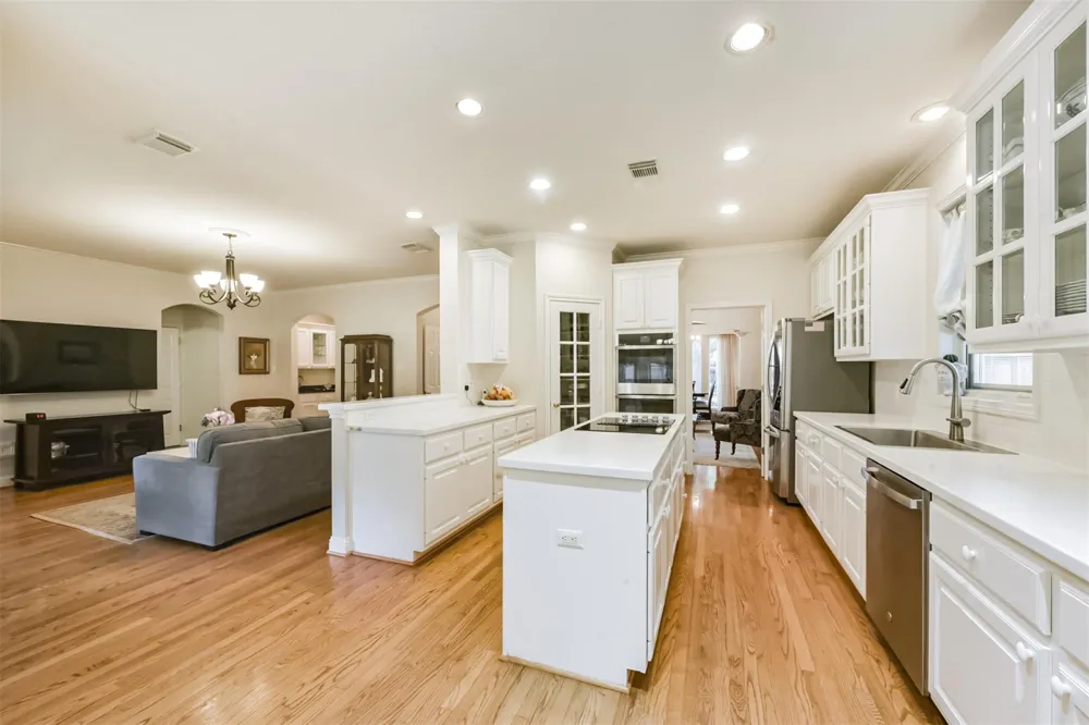 5346 Navarro Street Houston, TX 77056
