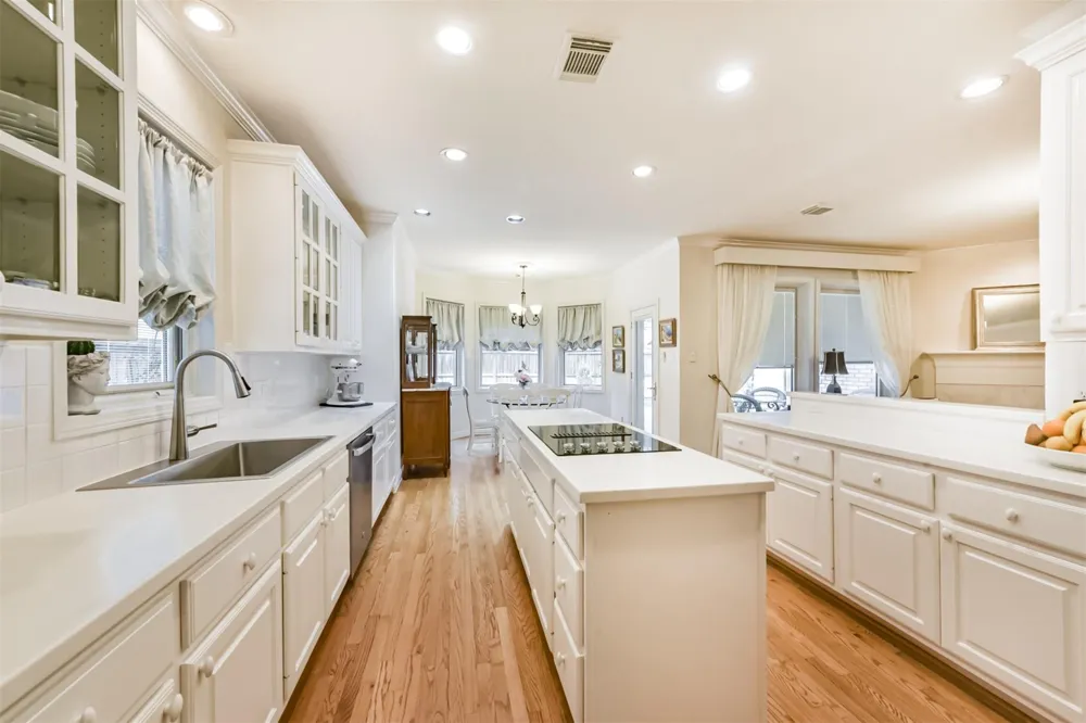 5346 Navarro Street Houston, TX 77056