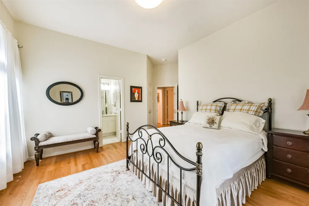 5346 Navarro Street Houston, TX 77056