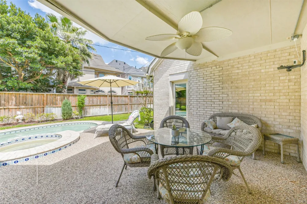 5346 Navarro Street Houston, TX 77056