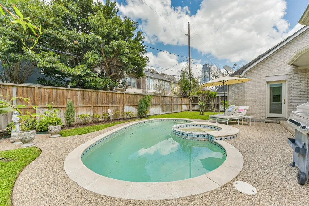 5346 Navarro Street Houston, TX 77056